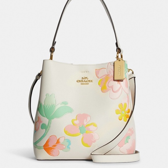 Coach Handbags - New Coach Town Bucket Bag With Dreamy Land Floral/ White/ Leather